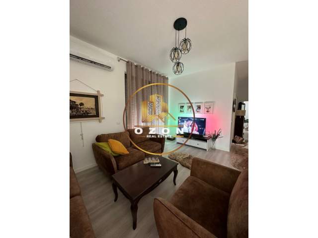 Tirane, shitet apartament 2+1+A+BLK Kati 2, 110 m² 175.000 Euro (rruga 5 maji)