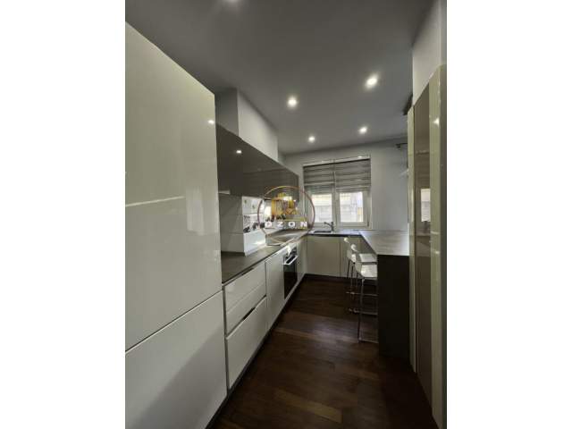 Tirane, jepet me qera apartament 2+1+A+BLK Kati 2, 100 m² 800 Euro (TEG, Lunder)