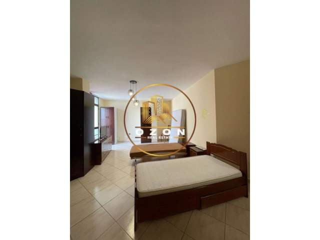 Tirane, jepet me qera apartament 3+1+A+BLK Kati 12, 160 m² 500 Euro (STACIONI I TRENIT)