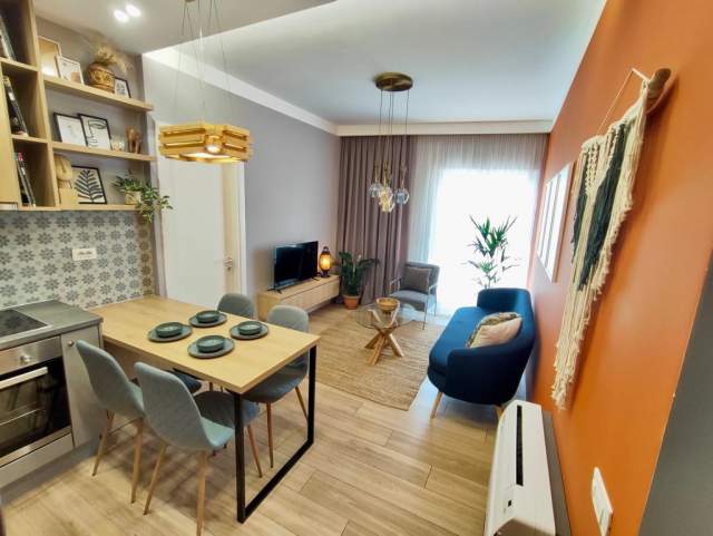 Tirane, jepet me qera apartament 2+1 Kati 7, 64m² 950Euro (Rruga e Barrikadave)