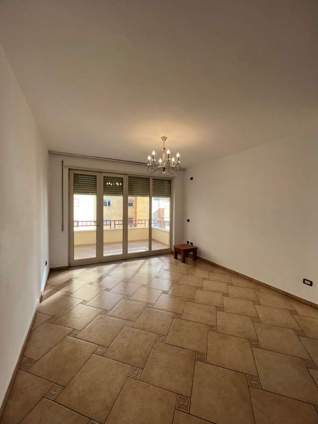 Tirane, shitet apartament 2+1+A+BLK Kati 6, 116 m² 232.000 Euro (Rruga e Elbasanit)