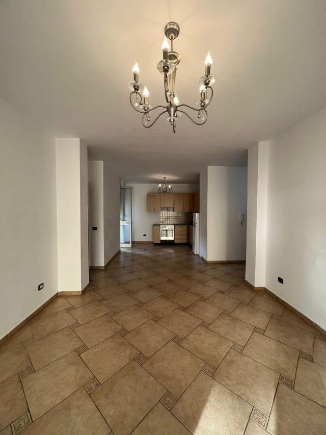 Tirane, shitet apartament 2+1+A+BLK Kati 6, 116 m² 232.000 Euro (Rruga e Elbasanit)