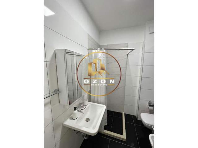 Tirane, jepet me qera apartament 1+1+A+BLK Kati 7, 70 m² 600 Euro (KOMUNA E PARISIT)