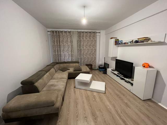 Tirane, jepet me qera apartament 2+1+BLK Kati 2, 100 m² 550 Euro (Rruga e Kavajes)