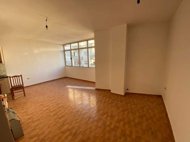 Tirane, jap me qera apartament 2+1+BLK Kati 6, 90 m² 350 Euro (Casa Italia)