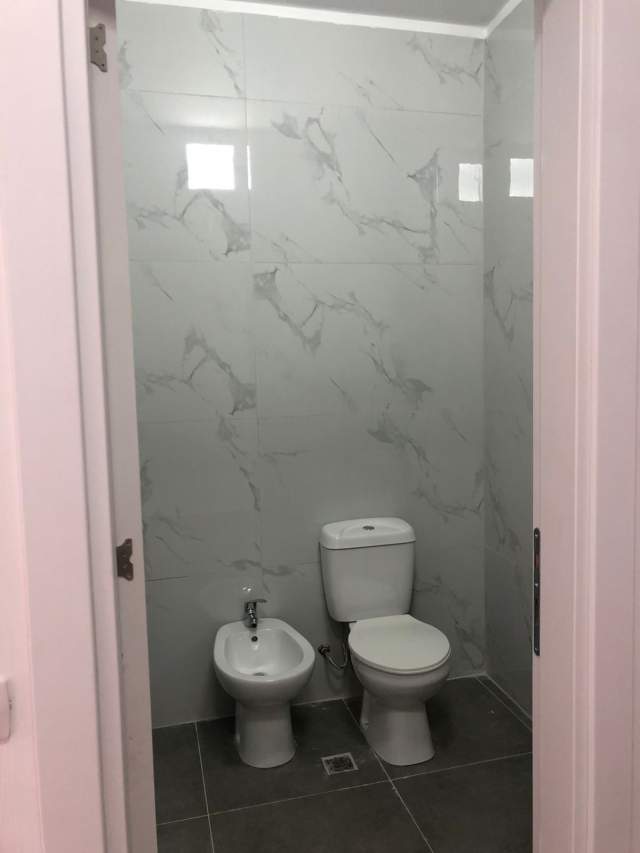 Tirane, shitet apartament 2+1+BLK Kati 1, 90 m² 130.000 Euro