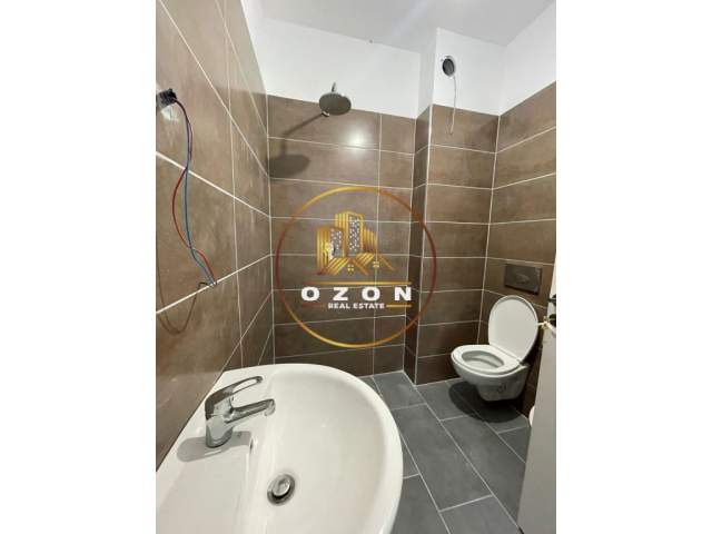 Tirane, jepet me qera apartament 1+1+A+BLK Kati 2, 82 m² 250 Euro (PRANE 2 LUANEVE, DAJT)