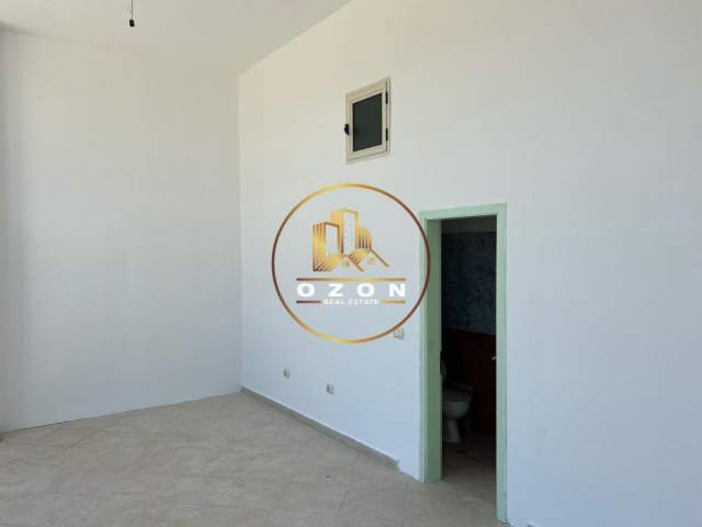 Fushe Kruje, jepet me qera ambjent biznesi Kati 0, 35 m² 20.000 Leke (FUSHE KRUJE)