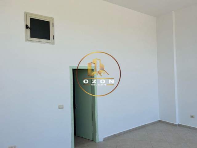 Fushe Kruje, jepet me qera ambjent biznesi Kati 0, 35 m² 20.000 Leke (FUSHE KRUJE)