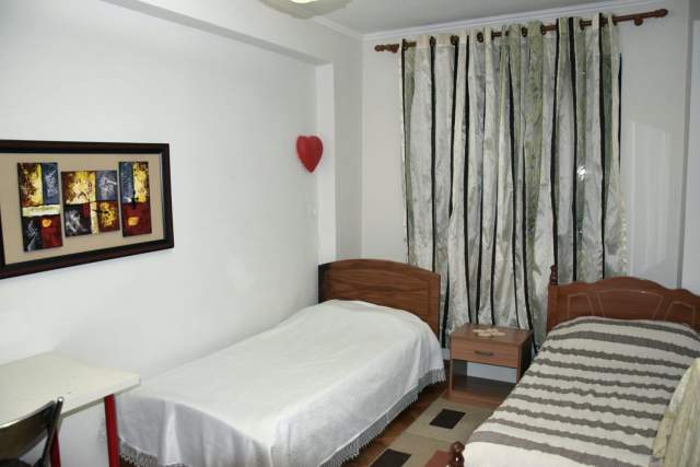 Tirane, jepet me qera apartament 2+1+A+BLK Kati 6, 83 m² 600 Euro Blloku
