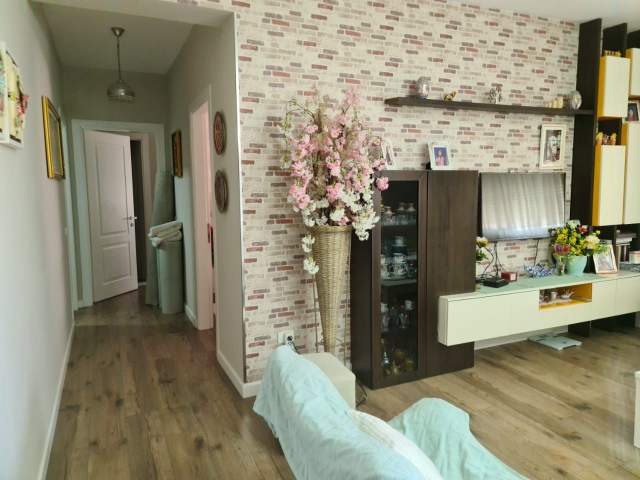 Tirane, jepet me qera apartament 2+1+A+BLK Kati 5, 100 m² 1.000 Euro (KOMUNA E PARISIT)