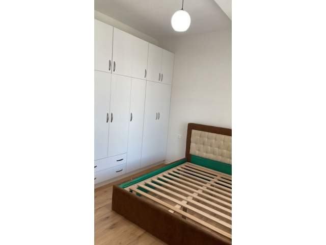 Tirane, jepet me qera apartament 1+1+A+BLK Kati 1, 60 m² 450 Euro (21 DHJETORI)