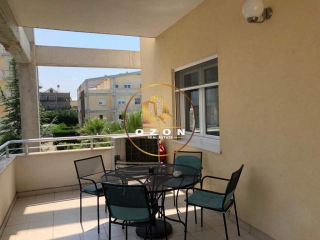 Tirane, jepet me qera apartament 3+1+A+BLK Kati 2, 169 m² 1.500 Euro (THE TOUCH OF SUN ,TEG)
