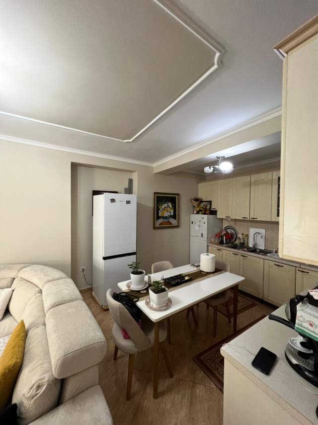 Tirane, shitet apartament 2+1+BLK , 110.000 Euro (Teodor keko)