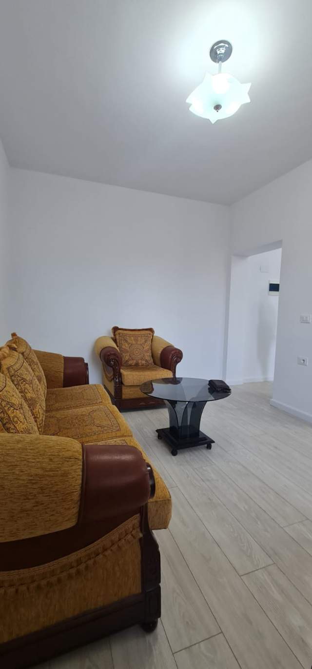 Tirane, shitet apartament 1+1 Kati 4, 61 m² 112.000 Euro