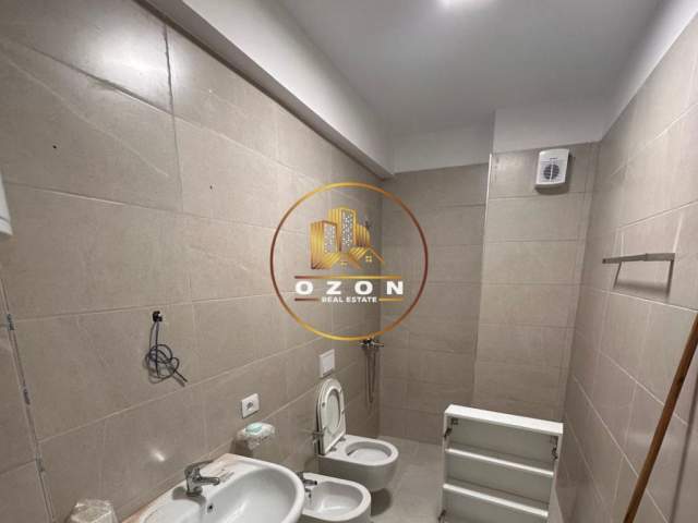 Tirane, jepet me qera apartament 1+1+A+BLK Kati 2, 68 m² 600 Euro (KODRA E DIELLIT)