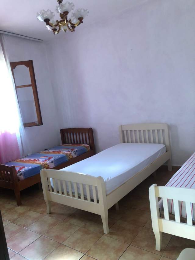 Tirane, jepet me qera apartament 1+1+BLK Kati 1, 67 m² 35.000 Leke (bulevardi i ri)