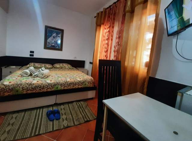 Tirane, jepet me qera apartament 1+1 Kati 1, 41 m² 340 Euro (gjon mili)