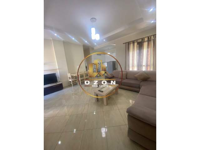 Tirane, jepet me qera Penthouse 2+1+A+BLK Kati 7, 100 m² 750 Euro (KOPSHTI BOTANIK)