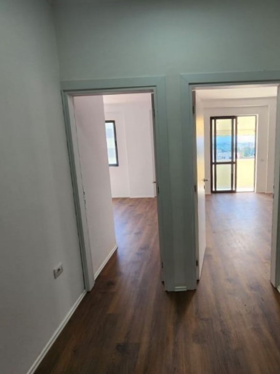 Tirane, shitet apartament 2+1+BLK Kati 1, 90 m² 130.000 Euro (rrapo hekali)