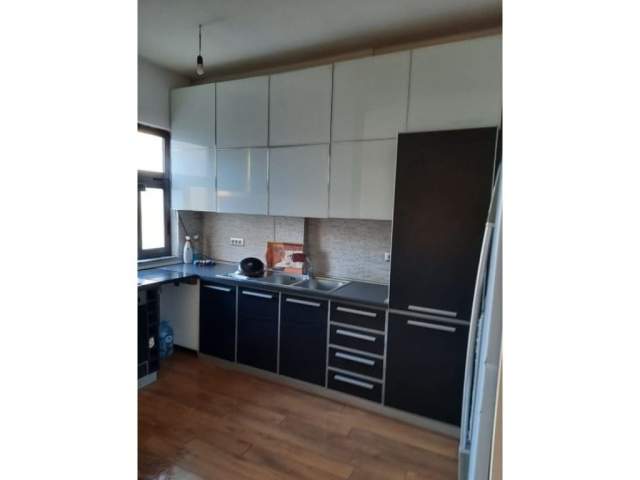 Tirane, jepet me qera apartament 2+1+A+BLK Kati 1, 107 m² 500 Euro (21 DHJETORI)
