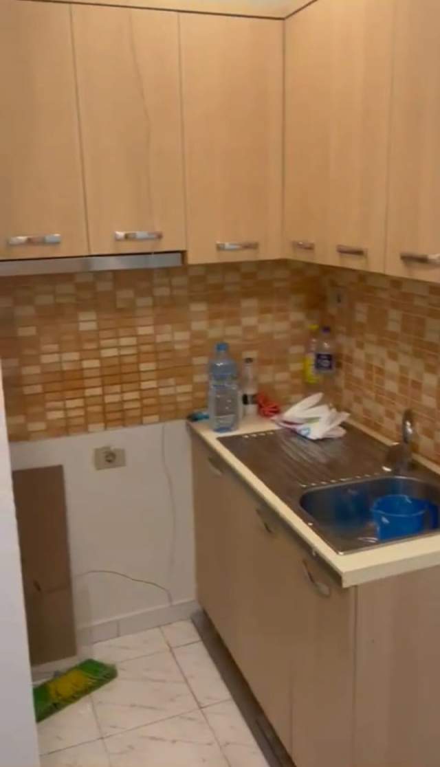 Tirane, jepet me qera apartament 2+1+BLK Kati 3, 350 Euro (durresit)