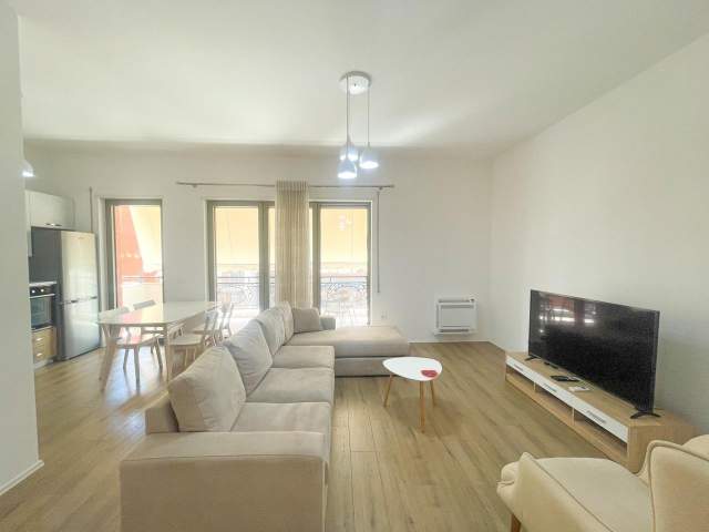 Tirane, jepet me qera apartament 2+1+A+BLK Kati 5, 900 Euro (Kompleksi Delijorgji)