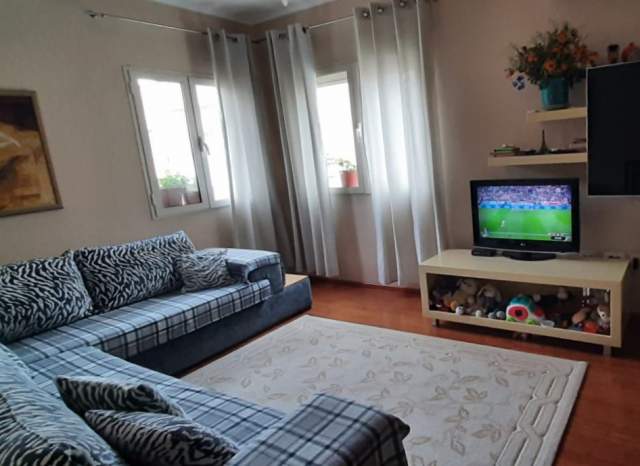 Tirane, jepet me qera apartament 2+1+BLK Kati 6, 105 m² 45.000 Euro (fresk)