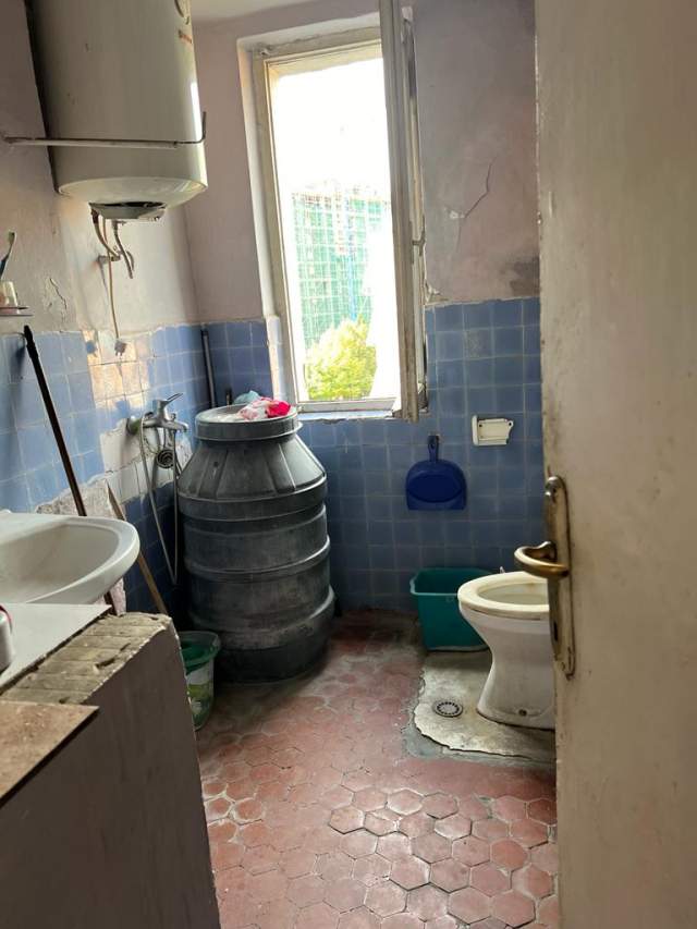 Tirane, shitet apartament 1+1 Kati 4, 56 m² 128.000 Euro (Myslym shyr Perball Drejtoris Se POlicis)