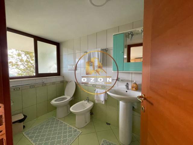 Tirane, shitet Vile 3 Katshe Kati 3, 771 m² 3.100.000 Euro (SURREL)