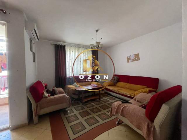 Tirane, shitet apartament 1+1 Kati 3, 85 m² 85.000 Euro (YZBERISHT)
