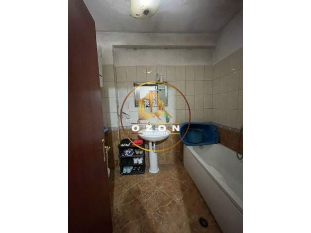 Tirane, shitet apartament 1+1 Kati 3, 85 m² 85.000 Euro (YZBERISHT)