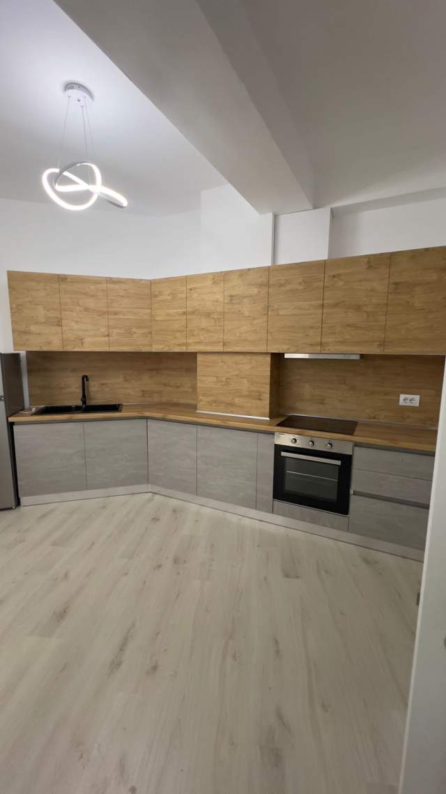 Tirane, jepet me qera 2+1+BLK Kati 2, 85 m² 450 Euro