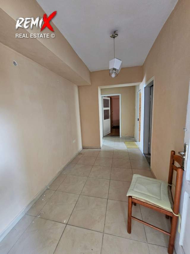 Durres, shitet apartament 2+1 Kati 3, 69 m² 69.000 Euro (PRANE RAJONIT TË POLICISË)