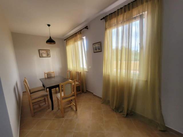 Tirane, jepet me qera 2+1+BLK 400 Euro