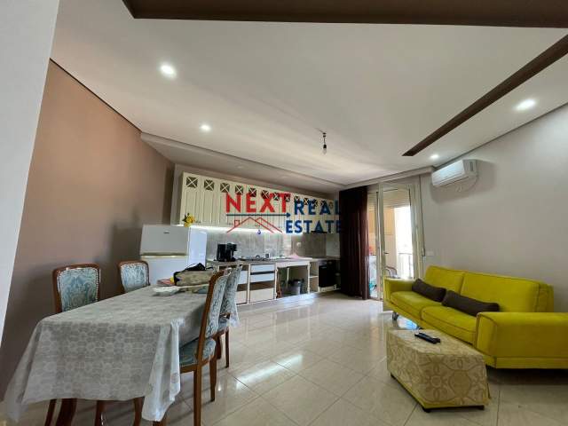 Lungomare, jepet me qera apartament 1+1+BLK Kati 8, 66 m² 300 Euro (Skele)