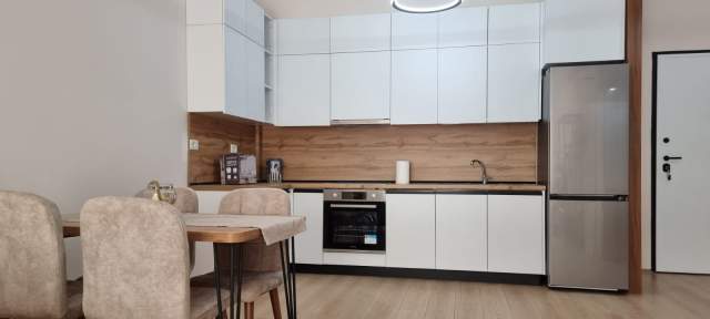Tirane, jepet me qera apartament 2+1+BLK Kati 4, 100 m² 720 Euro (Rruga Don Bosko)