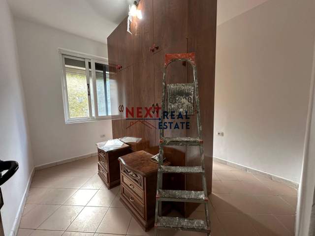 Vlore, jepet me qera apartament 3+1+BLK Kati 3, 97 m² 30.000 Leke