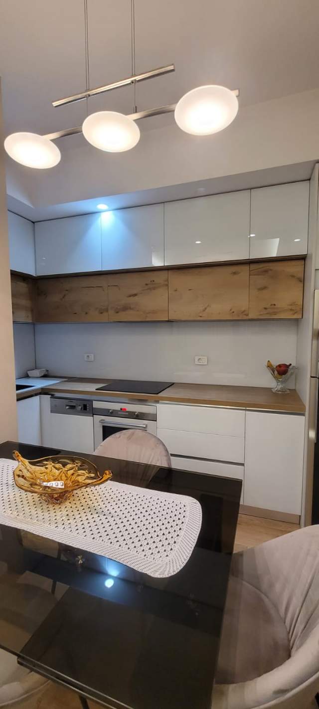 Tirane, shitet apartament 3+1+A+BLK Kati 4, 176 m² 448.800 Euro (Kompleksi Delijorgji)