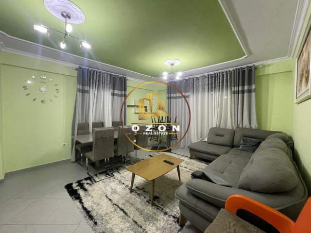 Tirane, jepet me qera apartament 2+1 Kati 4, 104 m² 400 Euro (FRESK)