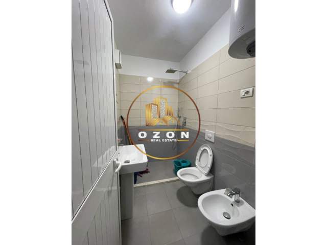 Tirane, jepet me qera apartament 2+1 Kati 4, 104 m² 400 Euro (FRESK)