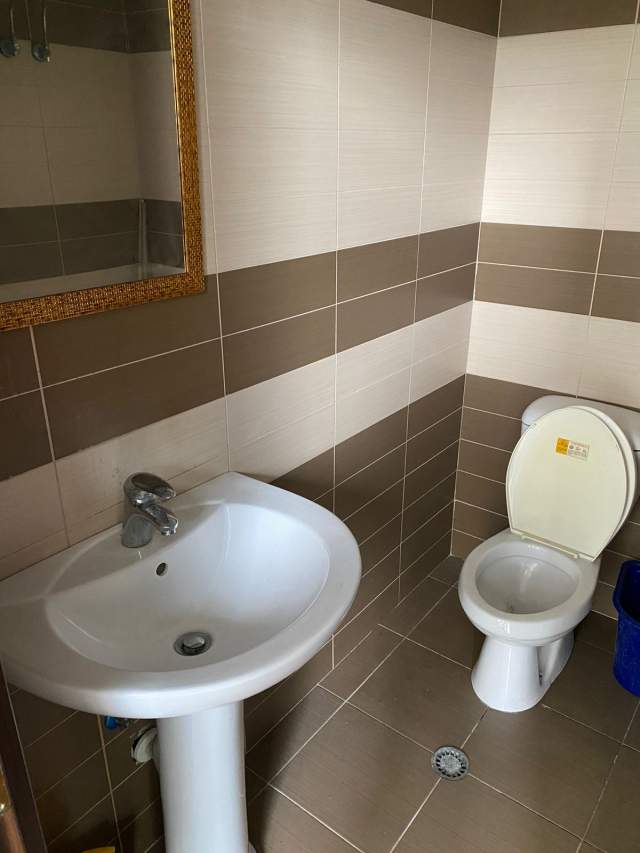 Tirane, jepet me qera apartament Kati 1, 50 m² 450 Euro (Ndre Mjeda)