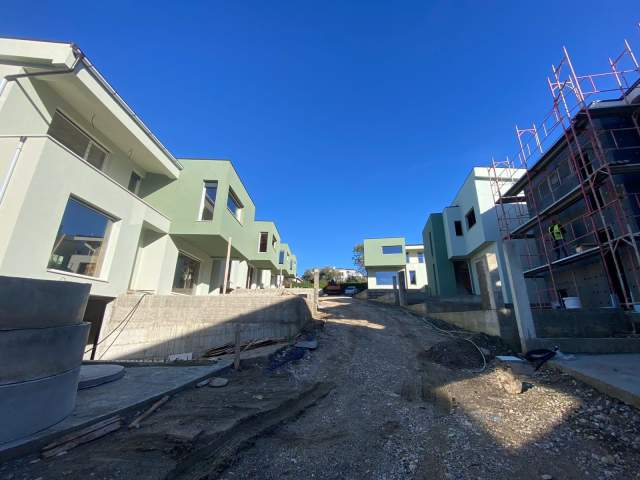 Tirane, shitet Vile 3 Katshe 380 m² 1.100.000 Euro (TEG)