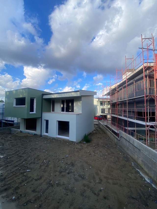 Tirane, shitet Vile 3 Katshe 380 m² 1.100.000 Euro (TEG)