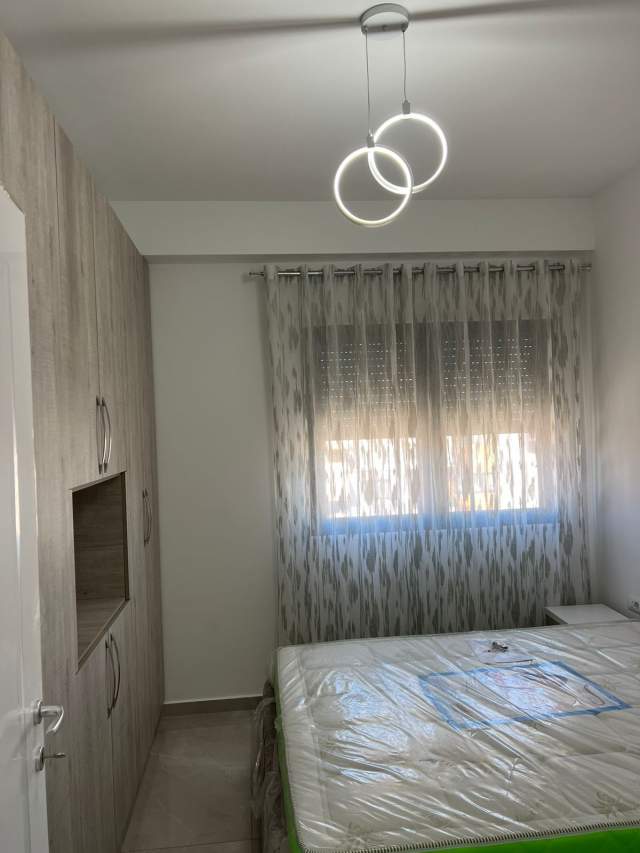 Tirane, jepet me qera apartament 2+1+BLK Kati 8, 100 m² 600 Euro (Rruga Teodor Keko, Astir)
