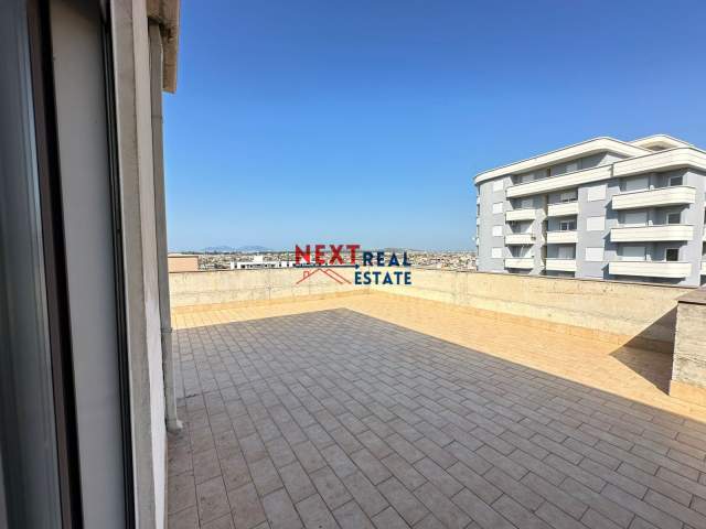 Vlore, shitet Penthouse 2+1+A+BLK Kati 10, 135.000 Euro (Afer Shtepise se Oficerave, Vlore)