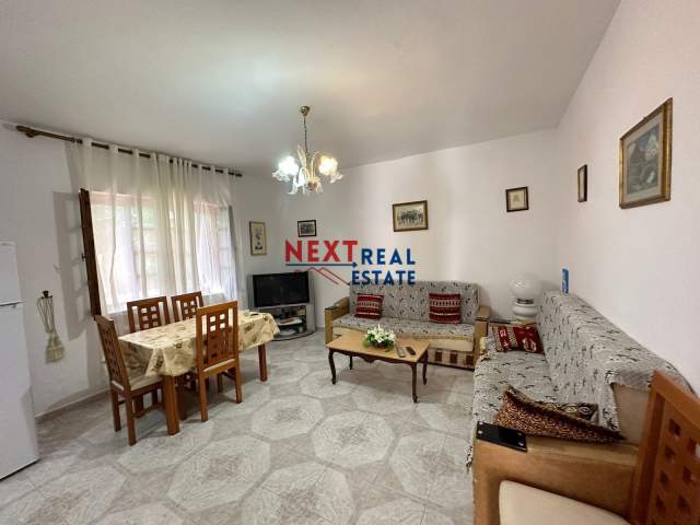 Vlore, shitet shtepi 2+1+A+BLK Kati 0, 230 m² 230.000 Euro (Ngjitur me Drejtorine e Policise, Vlore)