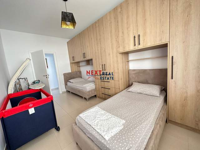 Lungomare, shitet apartament 2+1+A+BLK Kati 9, 120 m² 380.000 Euro (Ne Lungomare, mbi Proper Pizza, Vlore)