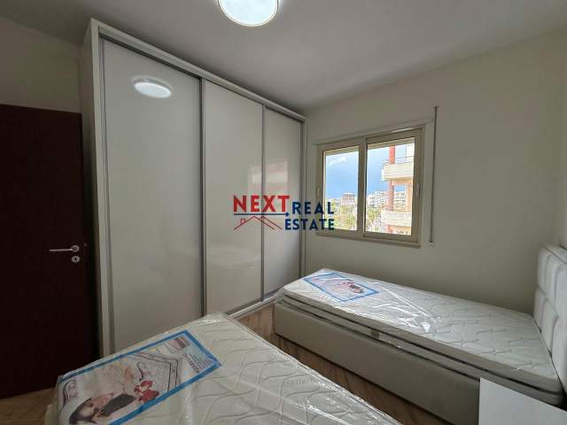 Lungomare, jepet me qera apartament Kati 4, 90 m² 600 Euro (Tek Hotel Primavera, Lungomare, Vlore)
