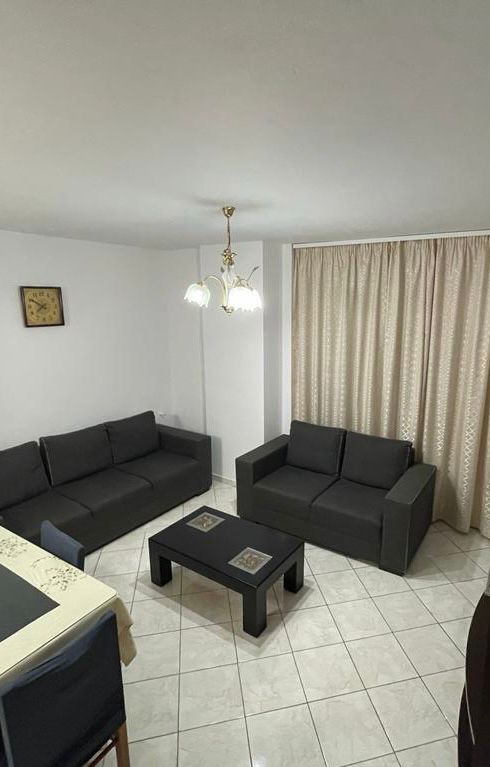 Shqiperi, shitet apartament 2+1+BLK Kati 4, 65 m² 400 Euro